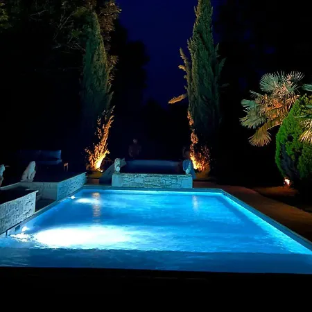 Вилла Chateau De - Luxury Estate And Wedding Venue Vezins