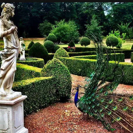 Вилла Chateau De - Luxury Estate And Wedding Venue *