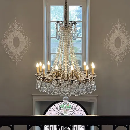 Вилла Chateau De - Luxury Estate And Wedding Venue *